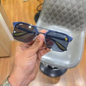 rayb_an 04 blue yellow